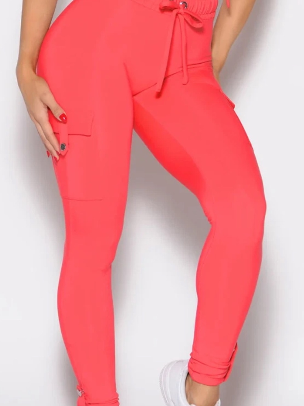 Bombshell Women’s Coral High-Waist Cargo Leggings BNWT